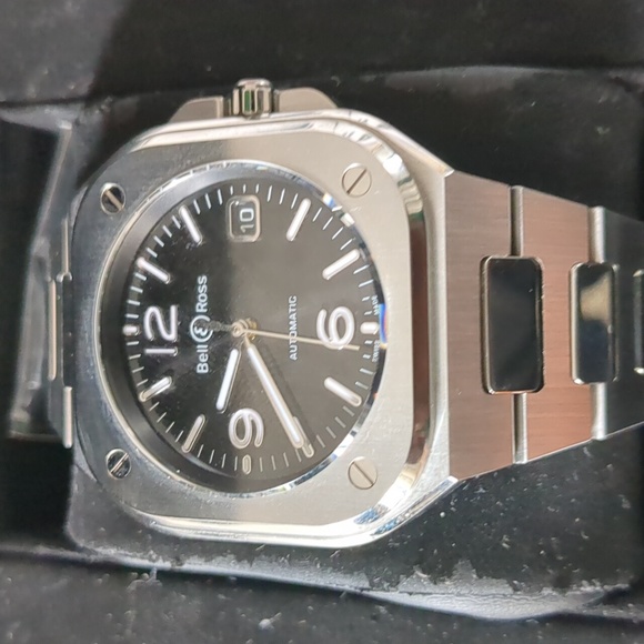 Bell& Ross Br-05 watch - Picture 3 of 3